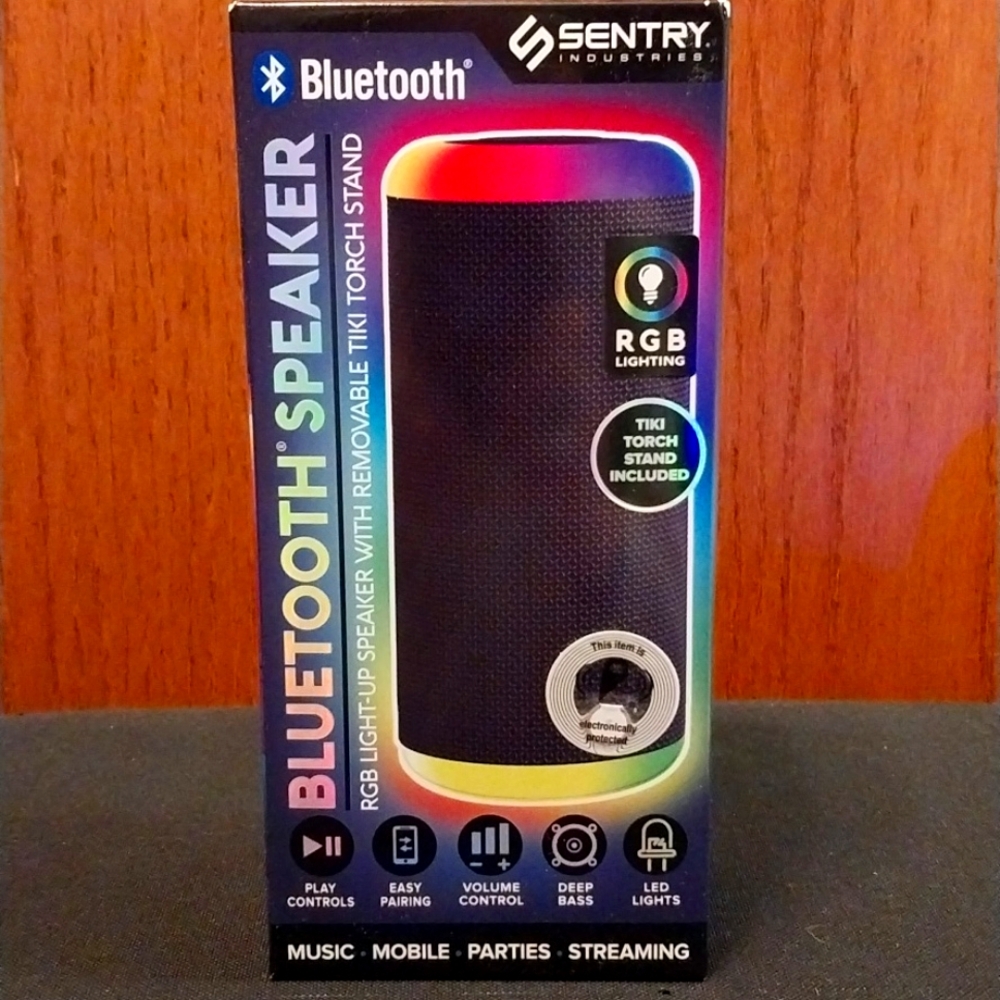 BLUETOOTH TIKI TORCH STAND SPEAKER NWT!!!